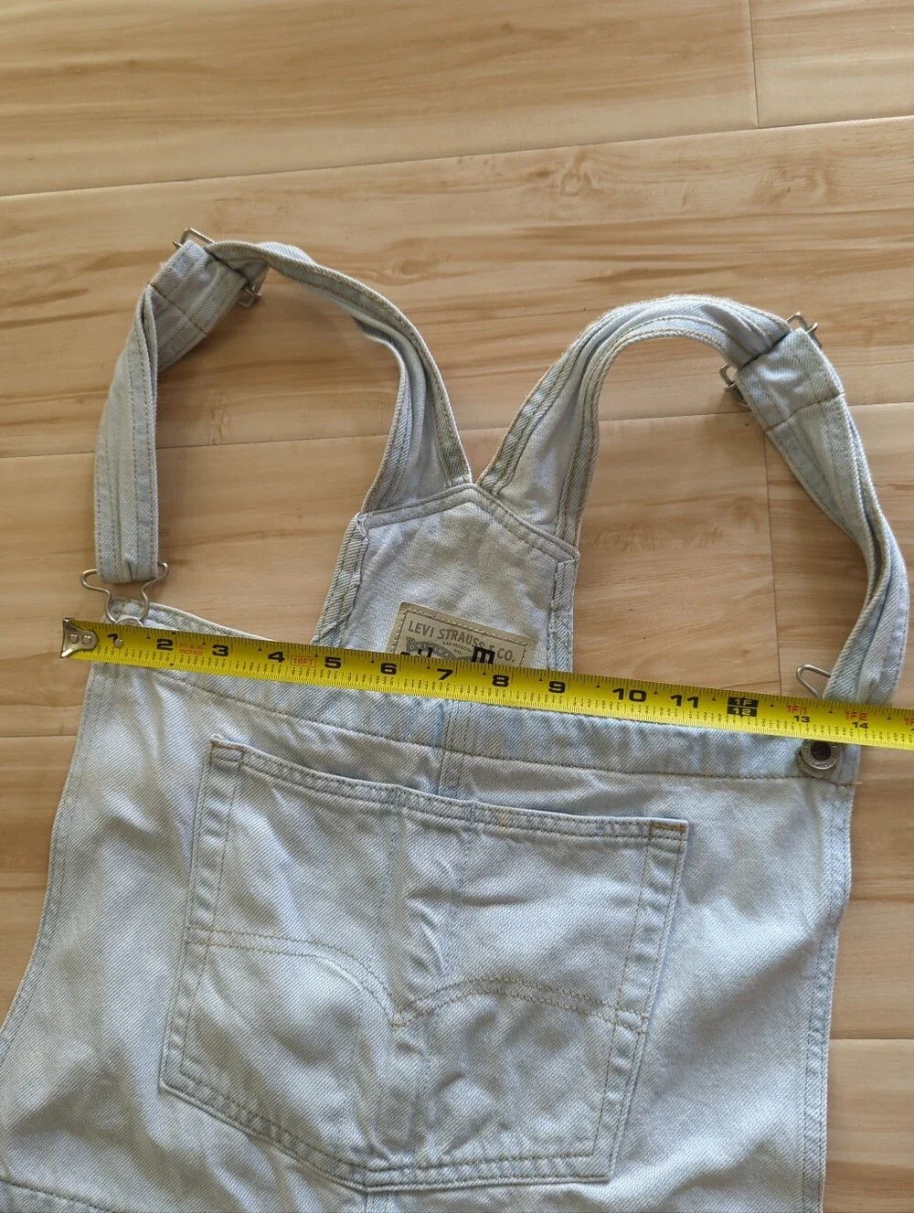 Levi’s Silver Tab Overalls Womens Light Wash Denim Wide Leg Baggy Fit EUC Sz XL